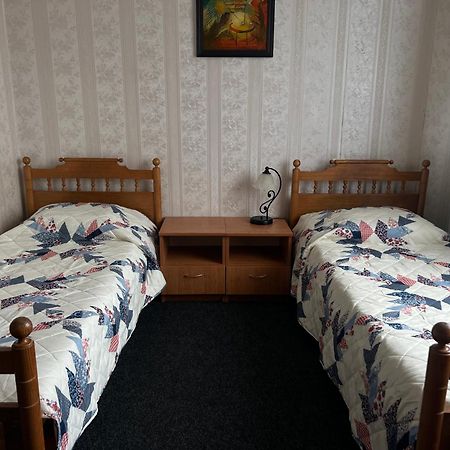 Fortuna Guest House ไคลเพดา ภายนอก รูปภาพ