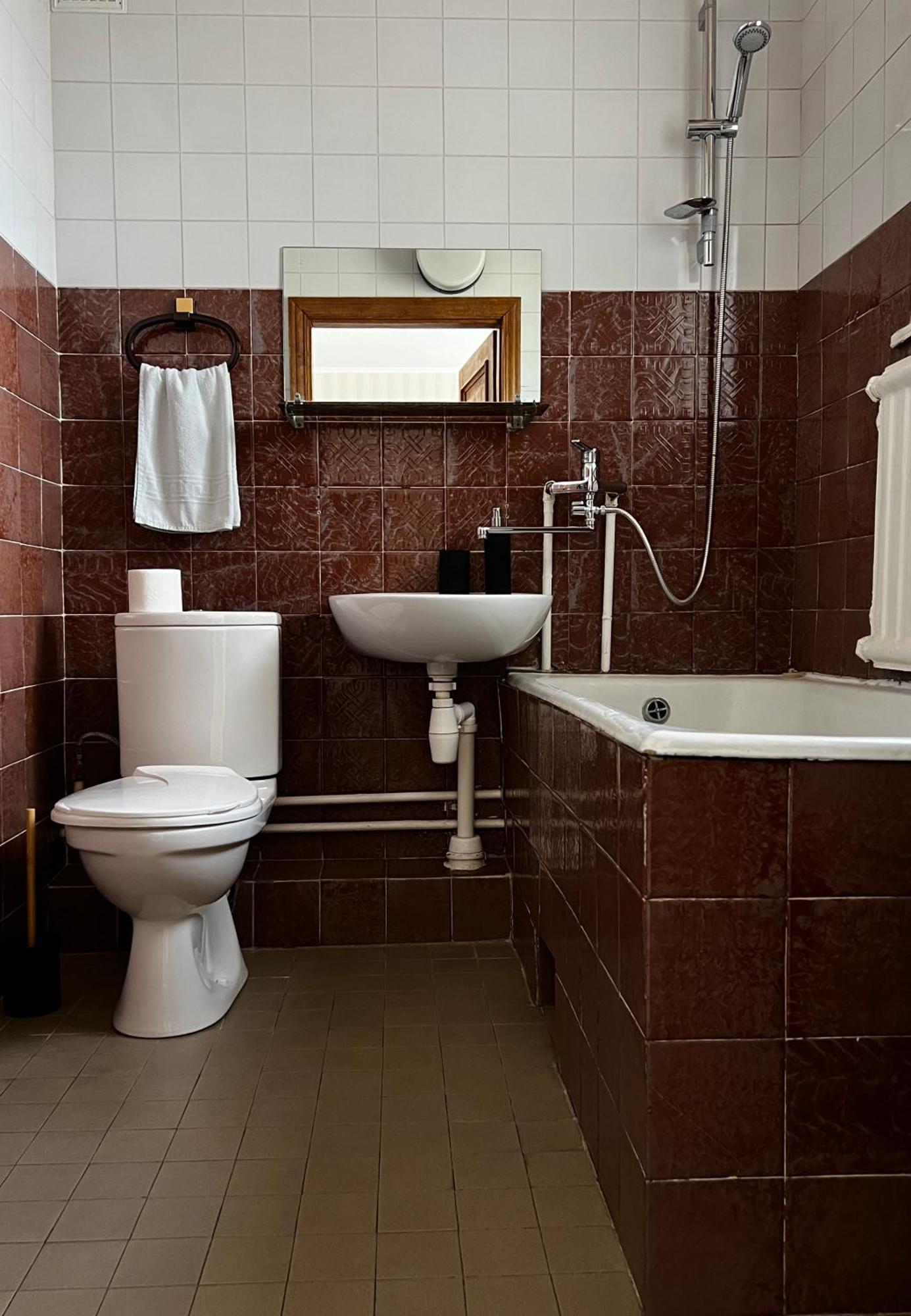 Fortuna Guest House ไคลเพดา ภายนอก รูปภาพ