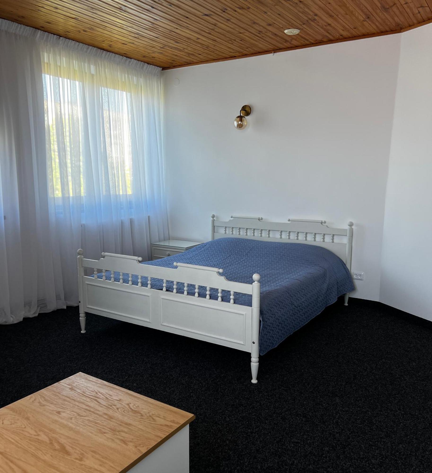 Fortuna Guest House ไคลเพดา ภายนอก รูปภาพ